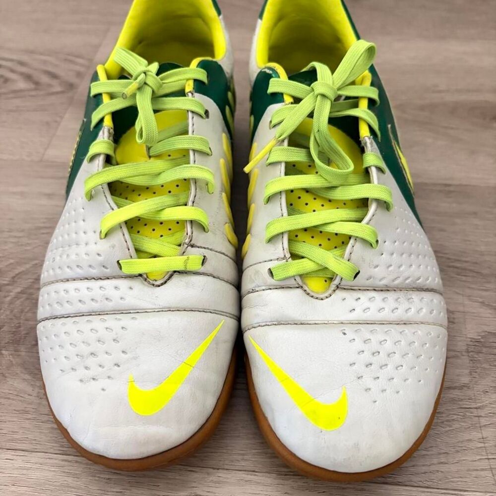 Nike Vintage Y2K CTR360 Libretto Indoor Soccer Shoes men's 7.5/ women 9 - Picture 7 of 8